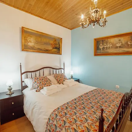 Casa Do Malhadinhas By Vacationy * Vila Nova de Paiva